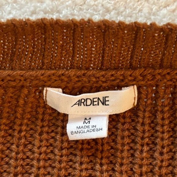 Rust coloured Ardene Cropped Sweater - Picture 2 of 3